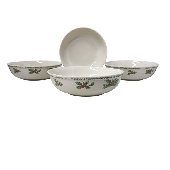 Vintage Set of 4 Ciera Fine Dinnerware Christmas Holly Berries Cereal Soup Bowls - Picture 6 of 10